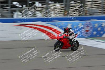 media/Oct-15-2022-Fastrack Riders (Sat) [[9a18b22502]]/Level4/Start Finish 900am/